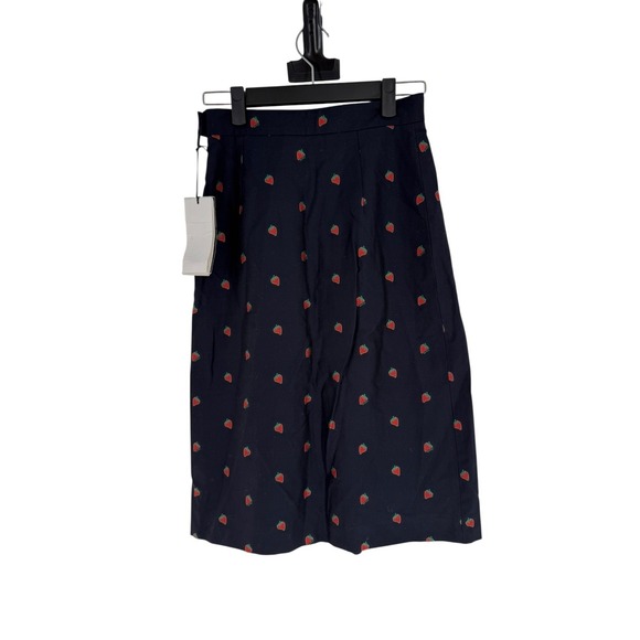 Gucci Dresses & Skirts - Gucci Straight Line Women's Size 38 XS 2 Navy Blue Strawberry Mid Skirt